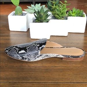 Banana Republic Demi Mule